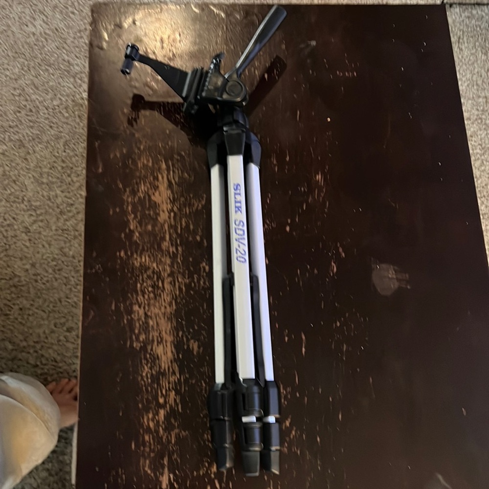 Tri Pod SLIK SDV-20